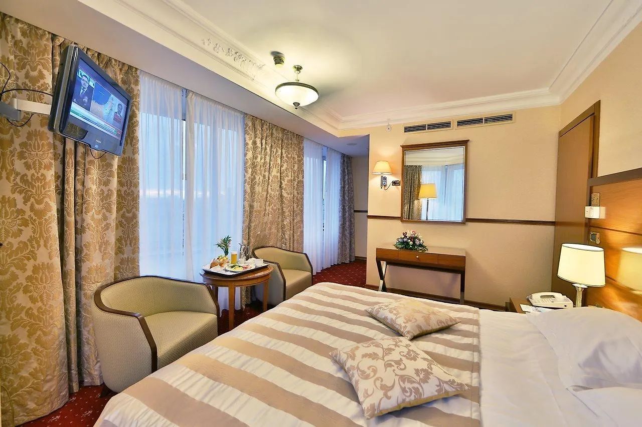 *****  Golden Ring Hotel Moskova Rusya